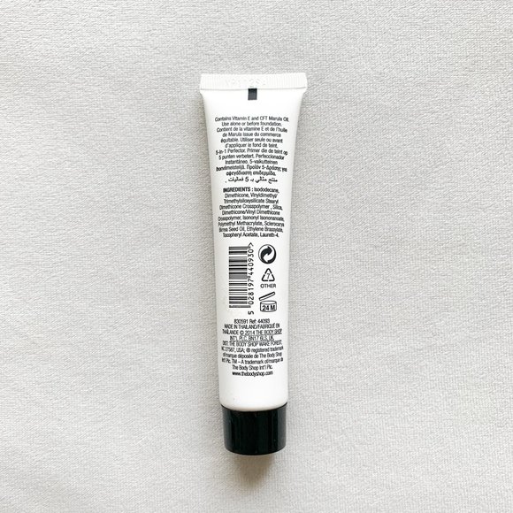 SOLD. The Body Shop InstaBlur Primer - Picture 2 of 2